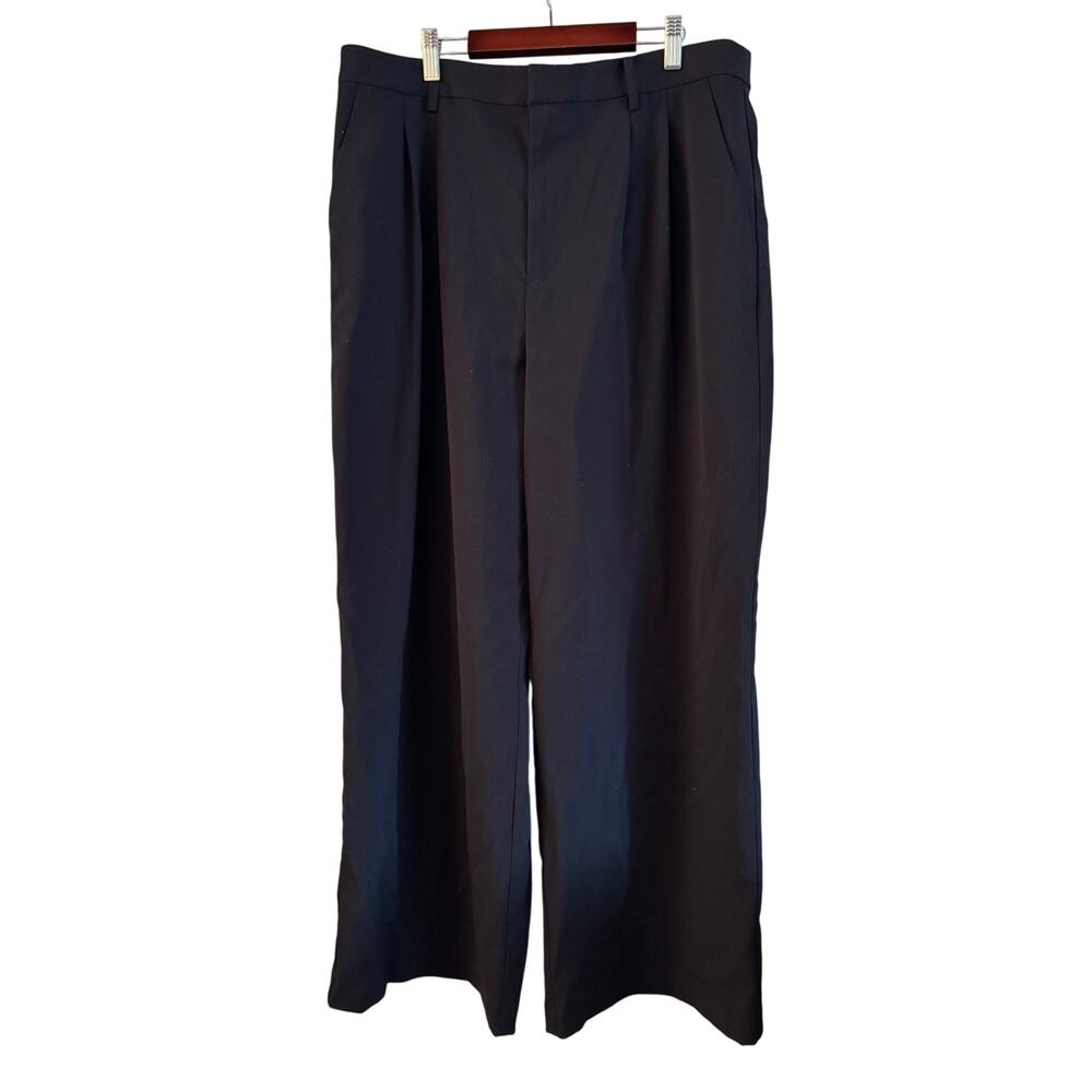 LOFT Versa Crepe Drape Pleated Relaxed Straight Pants Black Pockets Size 14